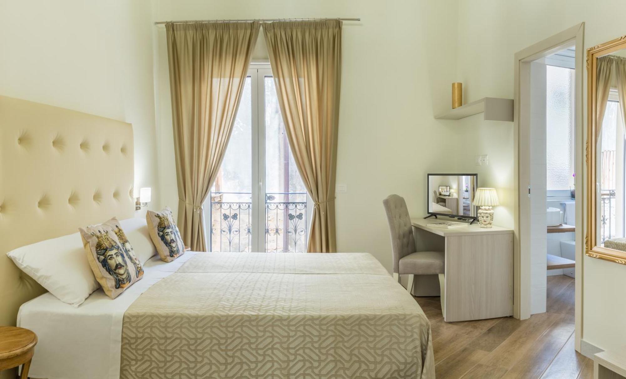 Keramos Luxury Rooms Шака Екстериор снимка
